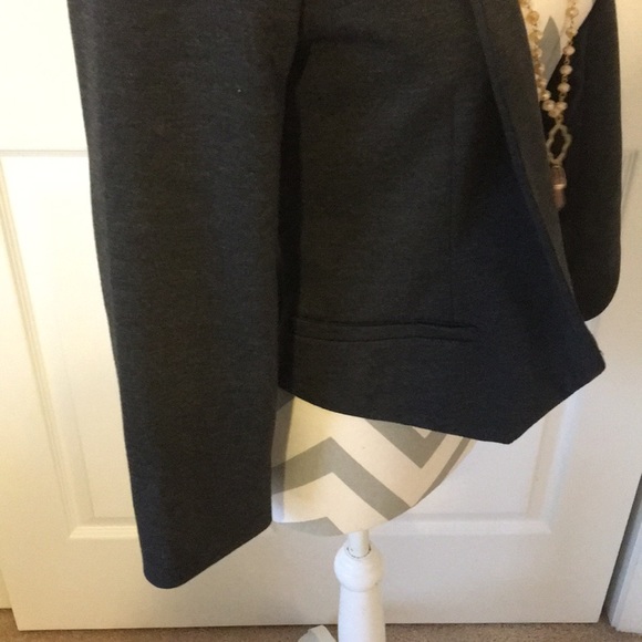NWOT Lauren Conrad Blazer - Picture 3 of 8